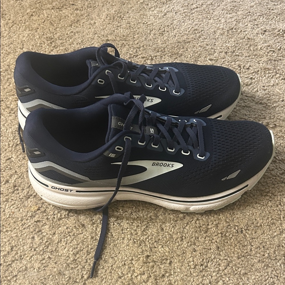Brooks unisex Dark Blue Athletic Shoes